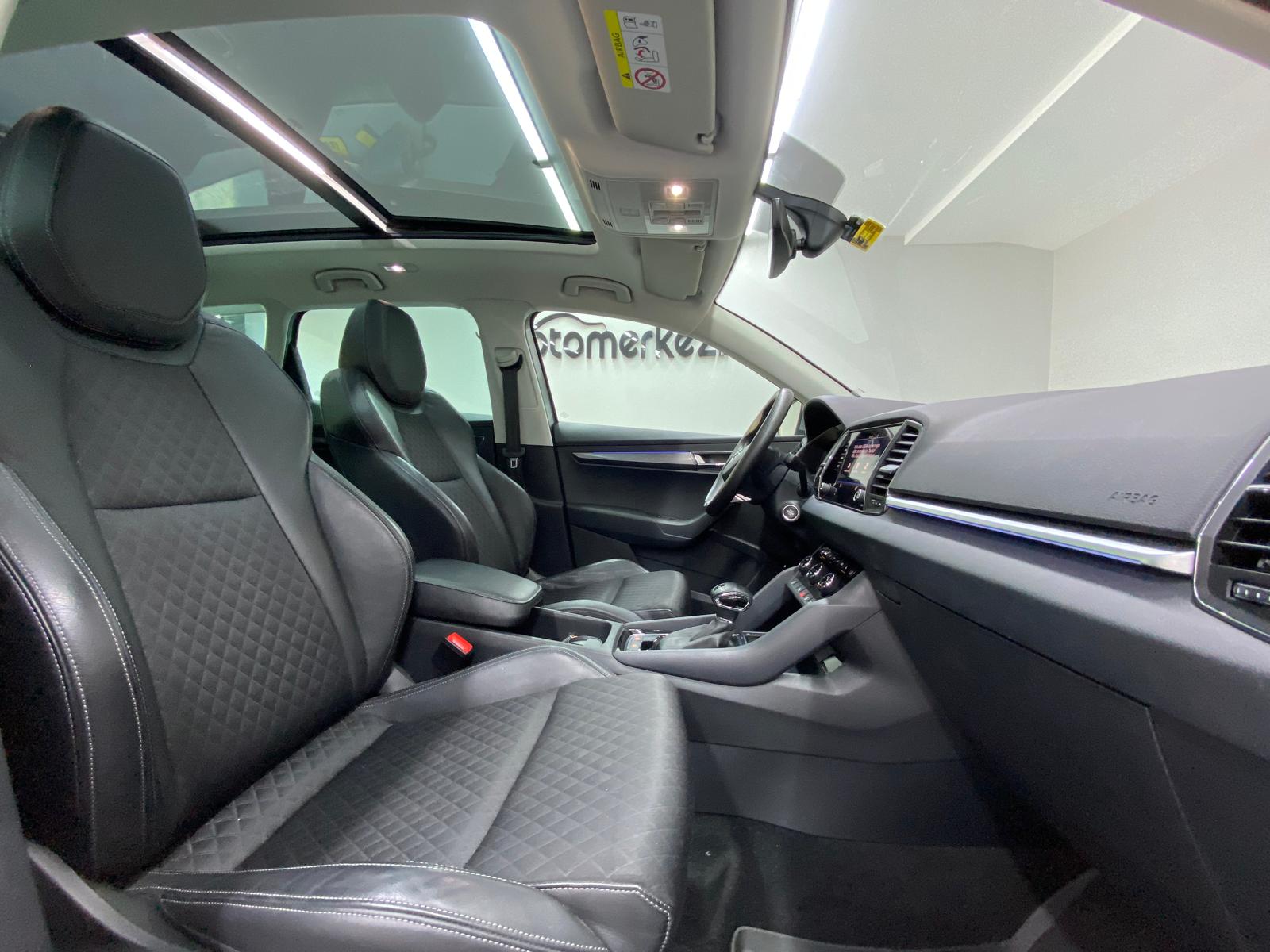 SKODA KAROQ 8